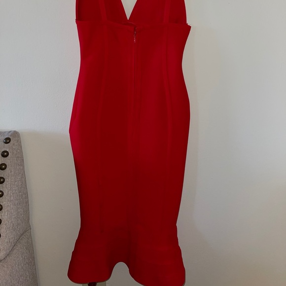 Dress - Picture 1 of 3